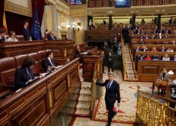 Alberto Núñez Feijóo antes de intervenir en el pleno del míércoles 11 de febrero.