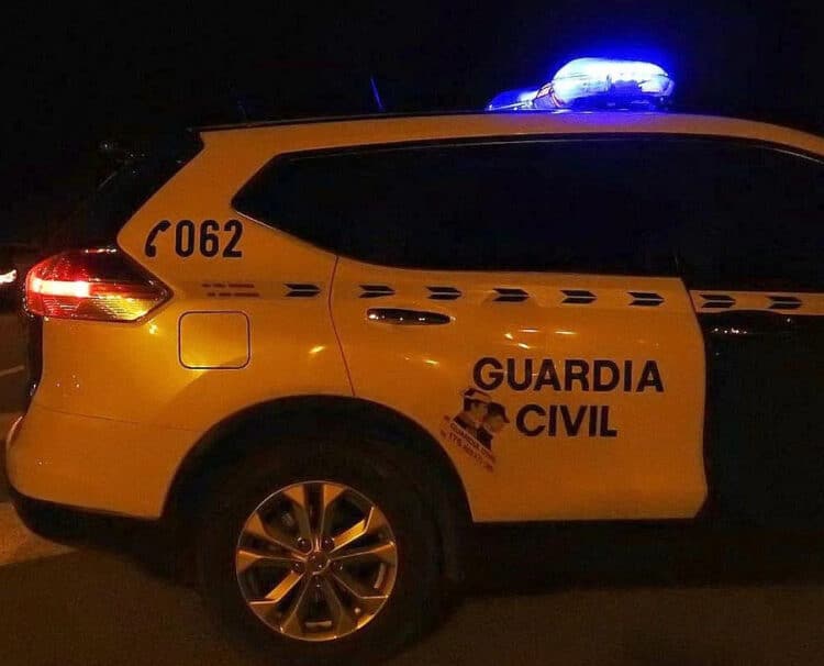 Rescatados dos senderistas perdidos en el Alto del León / GUARDIA CIVIL