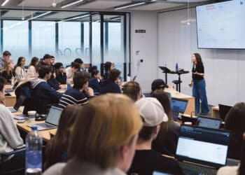 El Global BBA refuerza el compromiso de IE Business School con la formación de líderes con mentalidad global, innovadora y emprendedora. / IEU