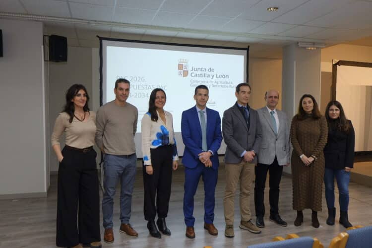 Jornada sobre las novedades de la PAC / FUNDACIÓN CAJA RURAL DE SEGOVIA Y CAJAVIVA