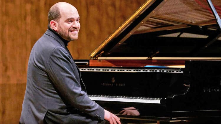 Kirill Gerstein dentro del ciclo de Recitales y Musica de Cámara.