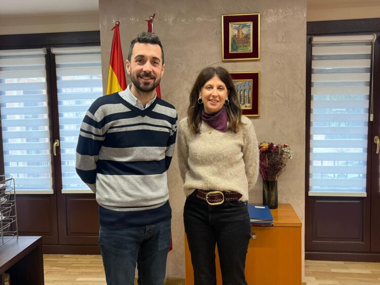 El Ayuntamiento de Navas de Oro y la Junta de Castilla y León estudian el problema de arsénico en la localidad / JCYL