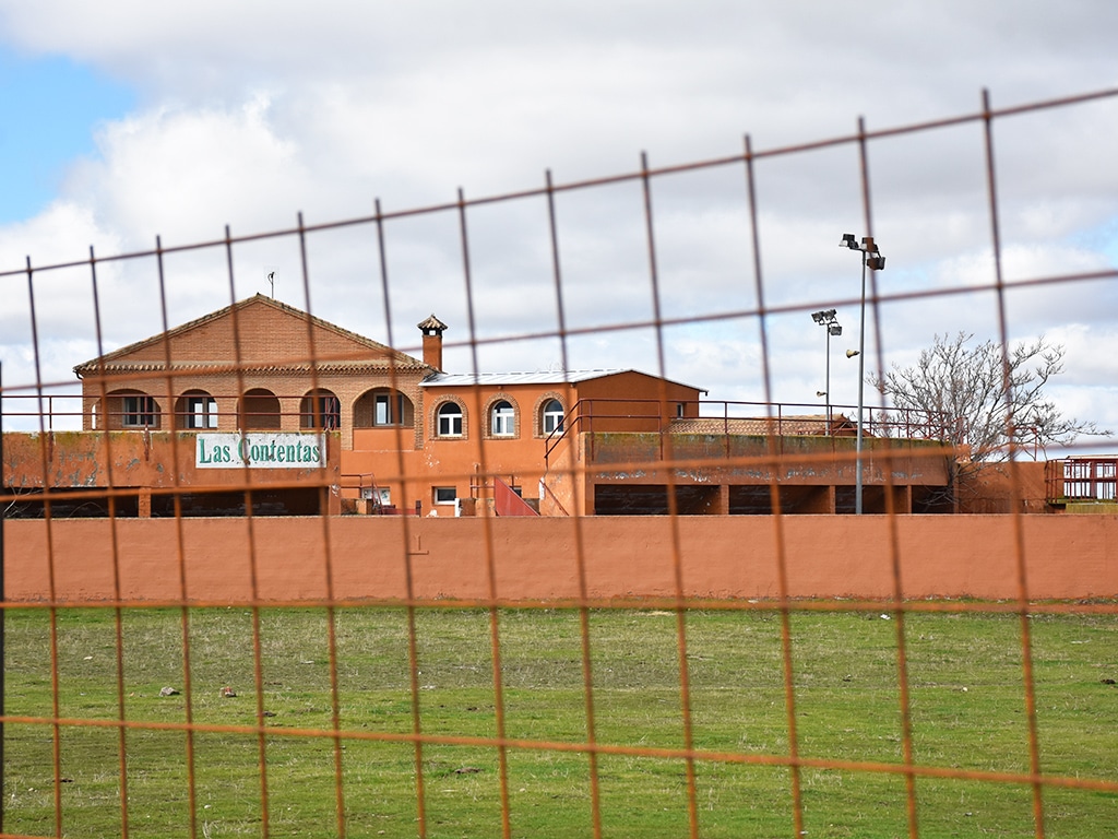 Plaza de Toros y restaurante de la Finca 'Las Contentas'. / A.M.