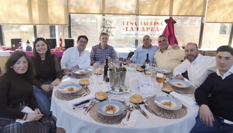 Junta directiva de la Asociación / PEÑA TAURINA ‘LA CAPEA’