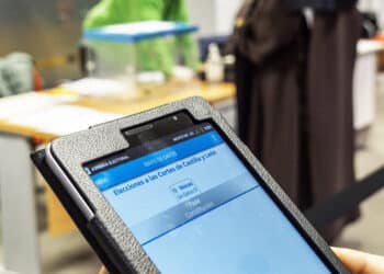 Mesa electoral. / KAMARERO