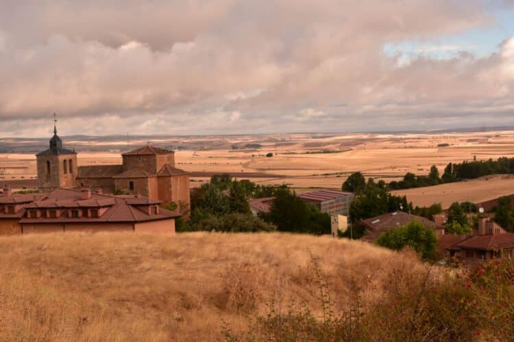 Vista de la localidad segoviana de Fresno de Cantespino en una fotografía de archivo / E.A.