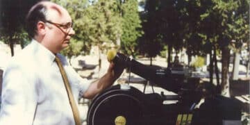 Pérez Merinero durante el rodaje de la película “Rincones del paraíso”, en 1996.