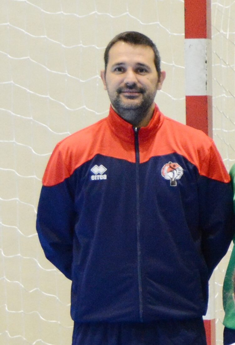 Félix García durante una etapa anterior en el BM Nava./AMADOR MARUGÁN