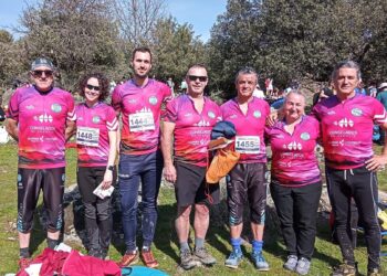 Miembros de Segovia Orientación en la carrera del domingo del MOM en Navaluenga./SEGOVIA ORIENTACIÓN
