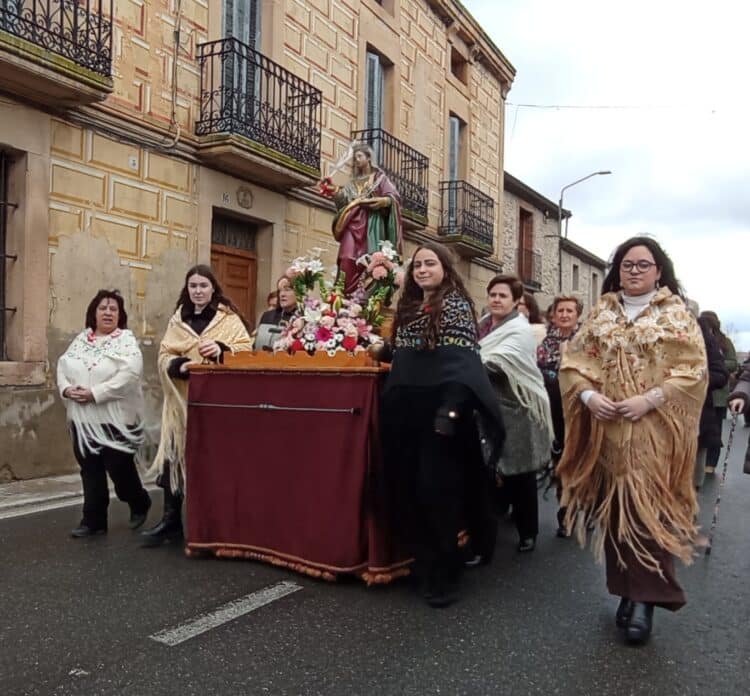 Procesión celebrada el pasado 5 de febrero en Veganzones / JAVIER SANZ GALLEGO