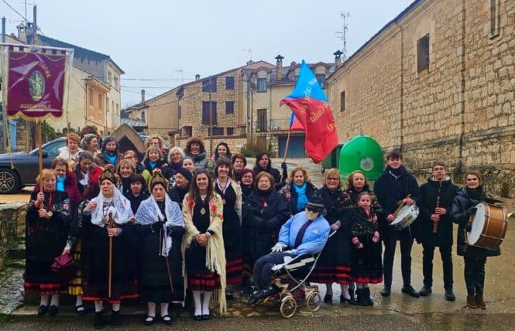 Festividad de las Águedas en Casla. / RAÚL ALONSO