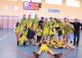 Los integrantes del Baloncesto Cantimpalos, tras imponerse en la final de la Copa Delegación./ B. CANTIMPALOS