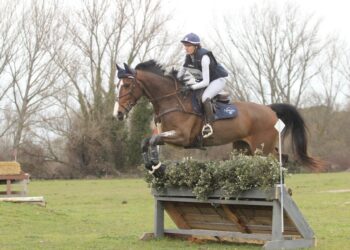 Una amazona durante la prueba de cross dentro del Concurso Completo./ FEDERACIÓN