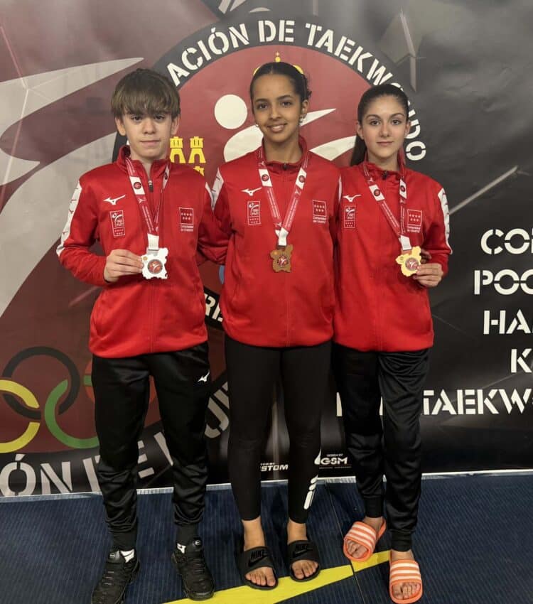 Una medalla de plata y dos de bronce para el RM-Sport en Murcia 1 Javier Ruiz, María Lahsseoui, y Valeria Lucía. RM-SPORT