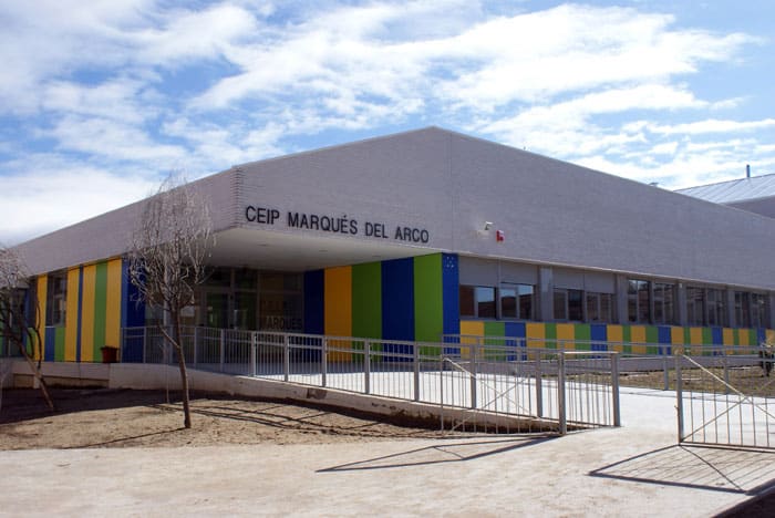 El CEIP Marqués del Arco de San Cristóbal corre por el cáncer infantil 1 CEIP Marqués del Arco, en San Cristóbal./IMER
