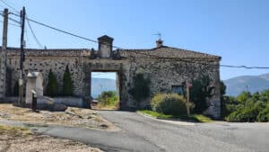 La casa del esquileo de Ortigosa, de gran importancia para la Mesta y donde se esquilaban las ovejas merinas.