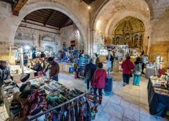 Interior de la Iglesia de San Miguel. / La Martina y El Adelantado