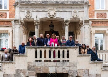 Palacio de la Isla de Burgos, donde, tras la deliberación, se han anunciado las obras ganadoras. / JCYL