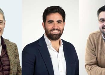 Los procuradores del Grupo Popular, José María Eirós y Ángel Porras, junto al socialista Diego Vallejo.