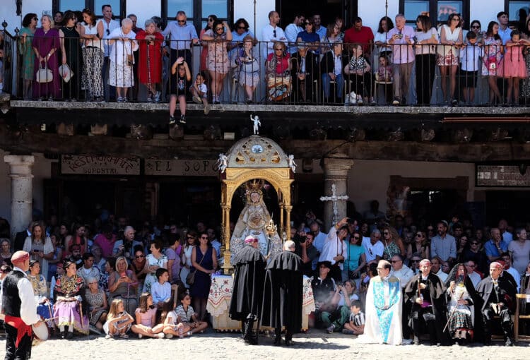 La Junta aprueba el calendario de festivos para el año 2027 1 La Asunción de la Virgen se mueve del 15 al 16 de agosto, por coincidir en domingo. / Jesús Formigo