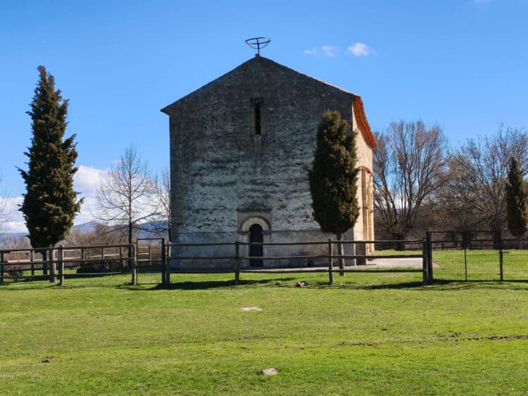 Oteros, vaguadas y valles (II) 1 Ermita de Nuestra Señora del Soto.