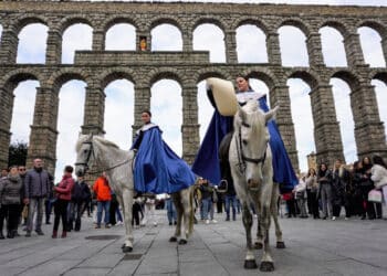 Anuncio Pregón y Pregón de Semana Santa- Héctor Criado