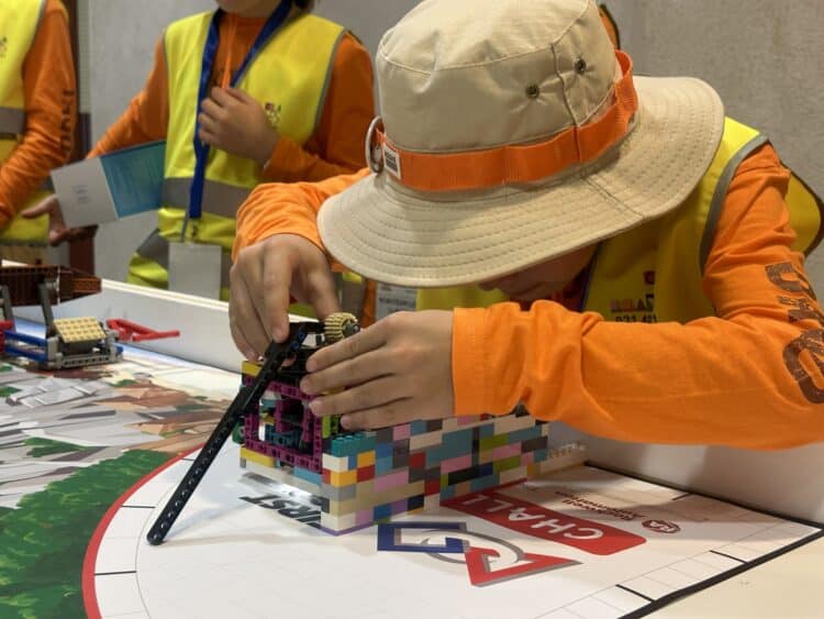 Proyecto presentado en la FIRST LEGO League / RR.SS CRA ‘LOS LLANOS’