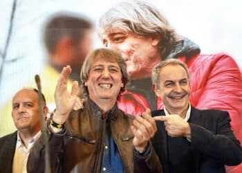 José Luis Aceves, Carlos Martínez y José Luis Rodríguez Zapatero. / NACHO VALVERDE - ICAL