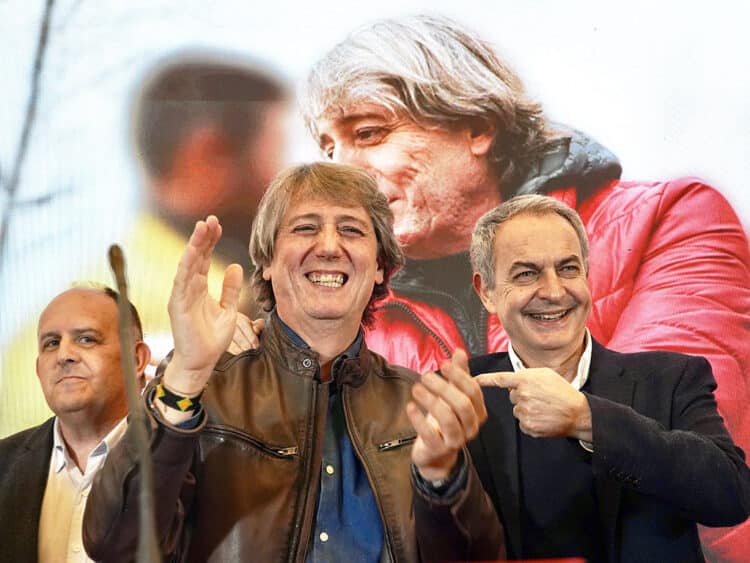 José Luis Aceves, Carlos Martínez y José Luis Rodríguez Zapatero. / NACHO VALVERDE - ICAL