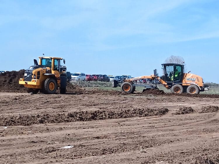 Comienzan los trabajos para la adecuación del aparcamiento de la estación Segovia-Guiomar 1 Obras en el aparcamiento de la estacion de AVE Segovia-Guiomar. / AYUNTAMIENTO DE SEGOVIA