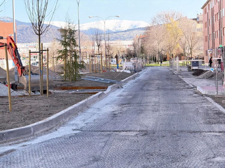 Obras de renaturalización de las plazas de Nueva Segovia. / AYUNTAMIENTO DE SEGOVIA