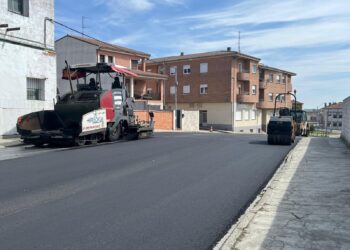 Inicio de las obras de pavimentación de la calle Agustín Daza / AYUNTAMIENTO DE CUÉLLAR