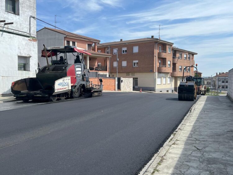 Inicio de las obras de pavimentación de la calle Agustín Daza / AYUNTAMIENTO DE CUÉLLAR