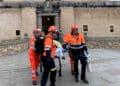 Despliege de efectivos de emergencias, durante el simulcro de incendio en el Real Alcázar de Segovia. / PATRONATO DEL REAL ALCÁZAR DE SEGOVIA