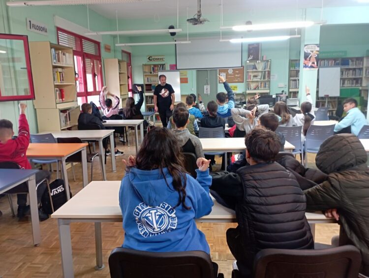 Uno de los talleres en un centro escolar. Diputación de Segovia