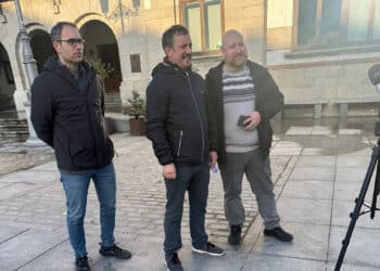 Visita de Toni Valero a El Espinar / IU