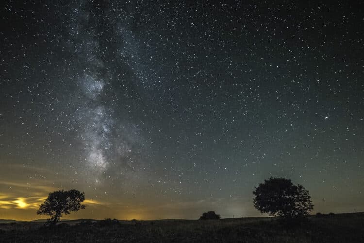 Cielo estrellado en la provincia en una fotografía de archivo / E.A.