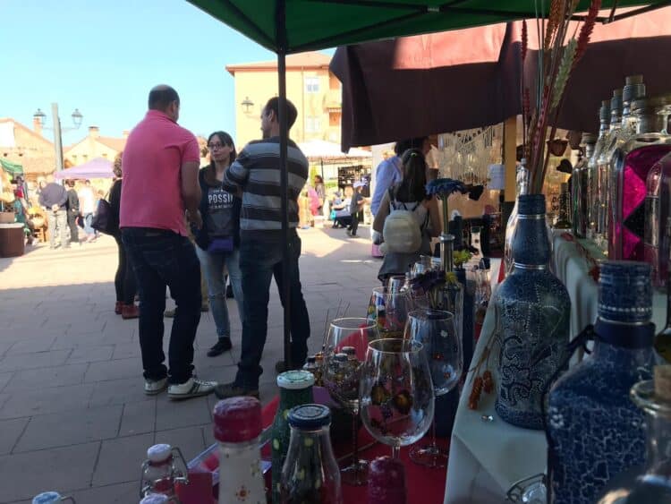 Fotografía de archivo. Ediciones pasadas de la feria / E.A.