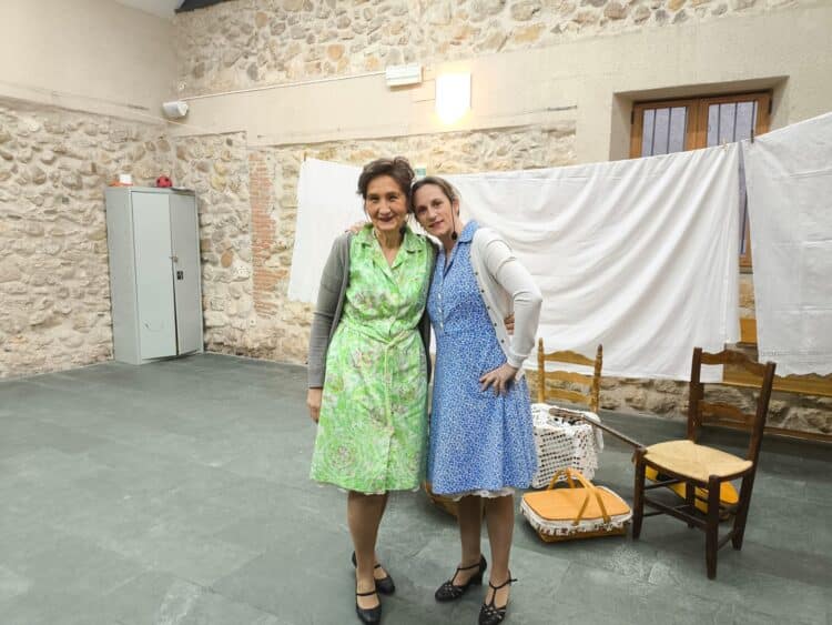 Actrices de la compañía de teatro ‘La Imaginación’ / LOURDES MATARRANZ