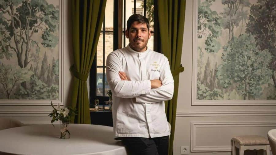 Borja Aldea, gerente del Reina XIV en el Real Sitio.