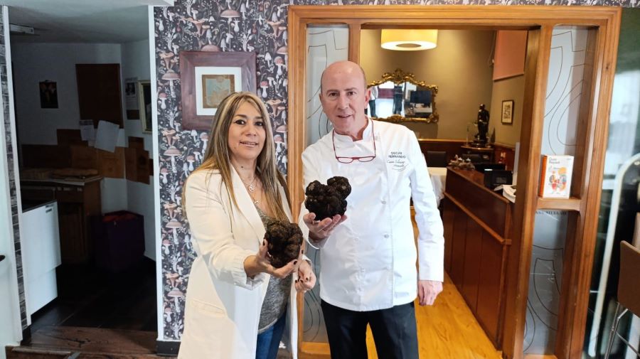 Oscar Hernando en el Restaurante Casa Silvano Maracaibo.