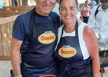 Antonio Sinsaez y Begoña Danvila, gerentes del Restaurante ‘Los Naranjos’.
