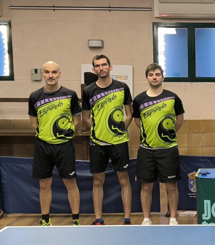 Los integrantes del Seghos que jugaron ante el Progreso Móstoles. / SEGHOS