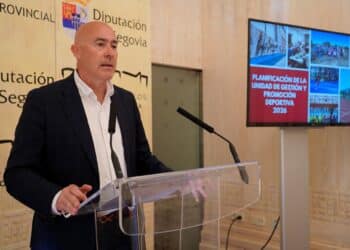 Óscar Moral, durante la presentación del programa deportivo de la Diputación para 2026./ D.P.