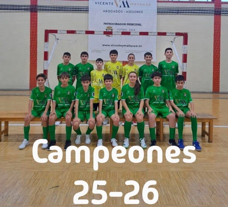 Equipo infantil del FS Cuéllar, campeón de la Segunda Regional. / FS CUÉLLAR