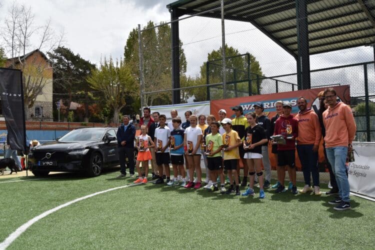 Ganadores durante una edición pasada del Warriors Tour en El Espinar./E.A