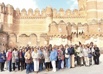Visita cultural del PIEX a Coca.
