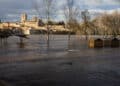 El dosier especifíca que 270.237 personas viven en áreas inundables de la Cuenca del Duero. / JL Leal