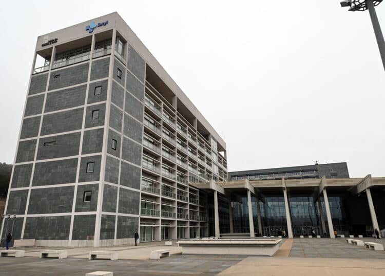 La investigación apunta a un error en la preparación del medicamento ‘Cabazitaxel’ a causa de un fallo informático. / Ricardo Ordóñez