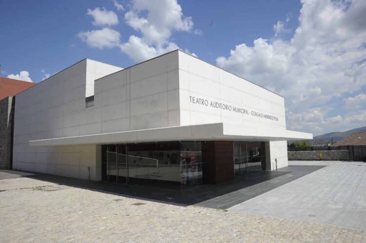 Auditorio de El Espinar/KAMARERO